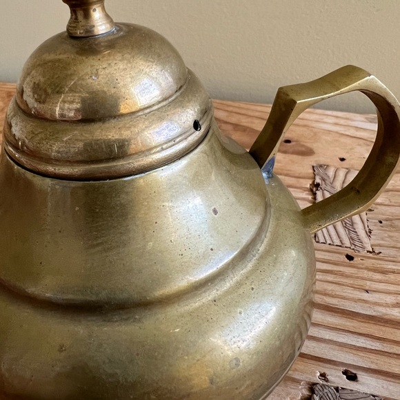 Solid Brass Decor Tea Pot Country Barn Rustic Decor - Picture 6 of 10